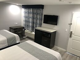 Travelodge Inn & Suites by Wyndham West Covina