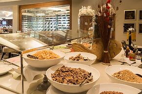 Holiday Inn Johannesburg - Rosebank by IHG