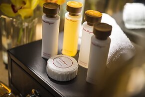 InterContinental Shanghai Expo by IHG