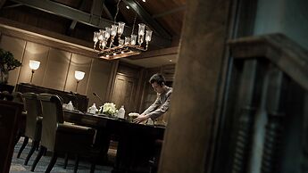 InterContinental Shanghai Expo by IHG