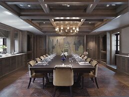 InterContinental Shanghai Expo by IHG