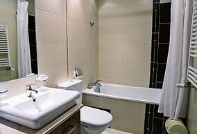 Warsaw Apartments Magnolie