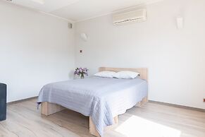 Warsaw Apartments Magnolie