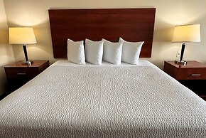 Ramada by Wyndham College Station