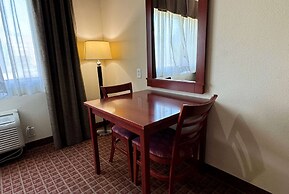 Ramada by Wyndham College Station