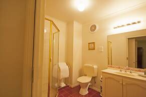 Cottages at Monreale