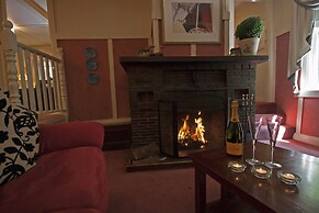 Cottages at Monreale