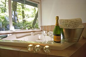 Cottages at Monreale