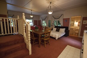 Cottages at Monreale