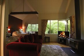 Cottages at Monreale