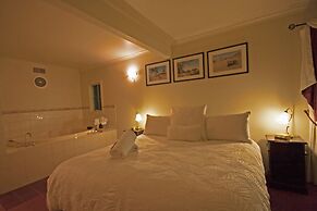 Cottages at Monreale