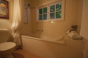 Cottages at Monreale