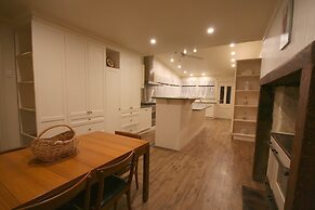 Cottages at Monreale