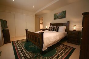 Cottages at Monreale