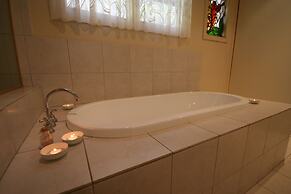 Cottages at Monreale