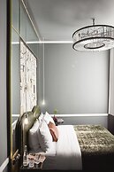 Sir Savigny Hotel, part of Sircle Collection