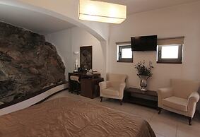 Delina Mountain Resort