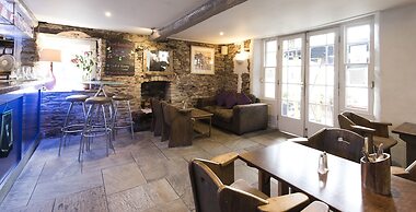 Royal Seven Stars Hotel