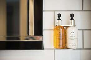 Royal Seven Stars Hotel