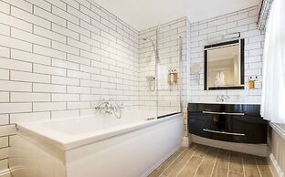 Royal Seven Stars Hotel