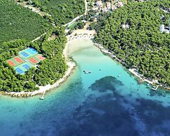 Pine Beach Pakostane - All Inclusive light