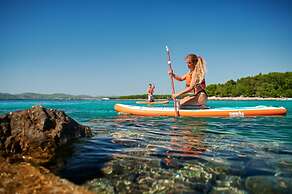 Pine Beach Pakostane - All Inclusive light