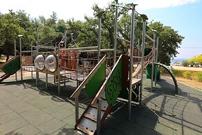 Pine Beach Pakostane - All Inclusive light