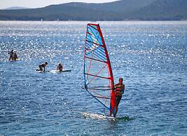 Pine Beach Pakostane - All Inclusive light