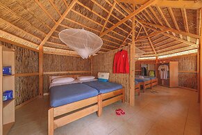 Pine Beach Bungalows – all inclusive