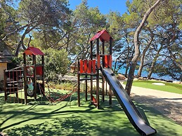 Pine Beach Pakostane - All Inclusive light