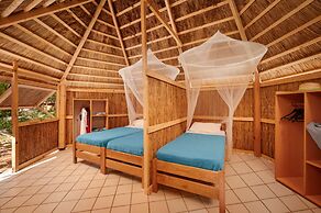 Pine Beach Pakostane - All Inclusive light