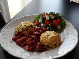 Keto Hotel