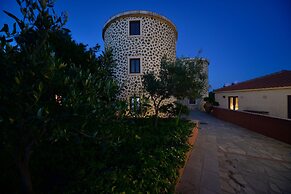 Varos Village Boutique Hotel