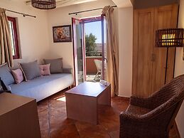 Varos Village Boutique Hotel