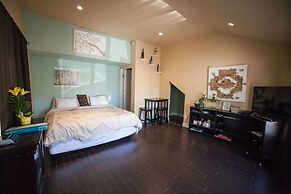 Tall Trees Bed & Breakfast