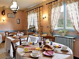 Auberge à la Tête de Lard