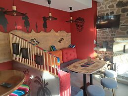 Hôtel Restaurant Le Barriol