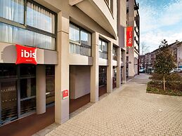 Ibis Annecy Cran Gevrier Hotel