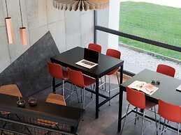 Ibis Annecy Cran Gevrier Hotel