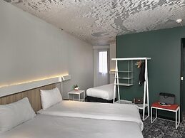 Ibis Annecy Cran Gevrier Hotel
