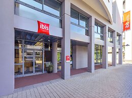 Ibis Annecy Cran Gevrier Hotel