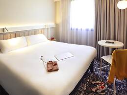 Ibis Annecy Cran Gevrier Hotel