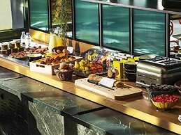 Ibis Annecy Cran Gevrier Hotel