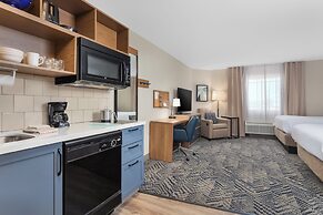 Candlewood Suites La Crosse N, an IHG Hotel