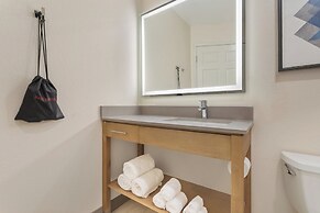 Candlewood Suites La Crosse N by IHG