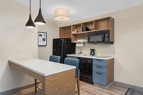Candlewood Suites La Crosse N by IHG