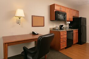 Candlewood Suites La Crosse N by IHG