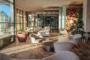 Real Marina Hotel & Spa