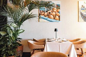 Real Marina Hotel & Spa