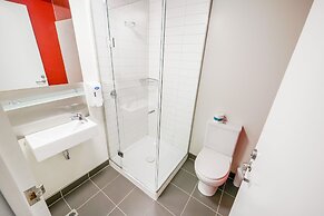 Nomads Queenstown Backpackers